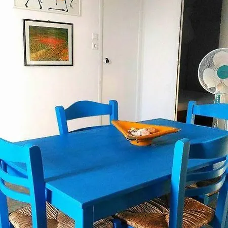 מלון דירות Big Blue, Paros Greece Alikí