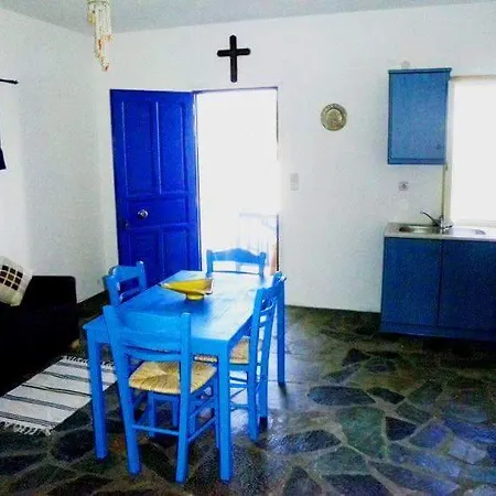 מלון דירות Big Blue, Paros Greece Alikí