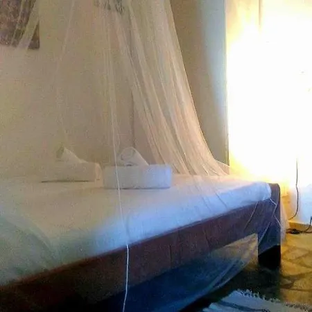 מלון דירות Big Blue, Paros Greece Alikí